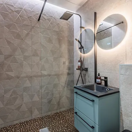 Le Sainte Helene Apartment